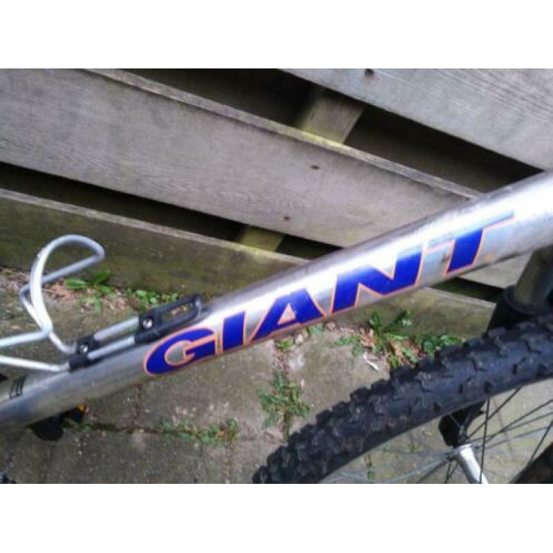 Giant atx 870 expert 26er maat S